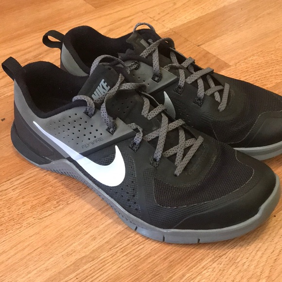 nike flywire mens